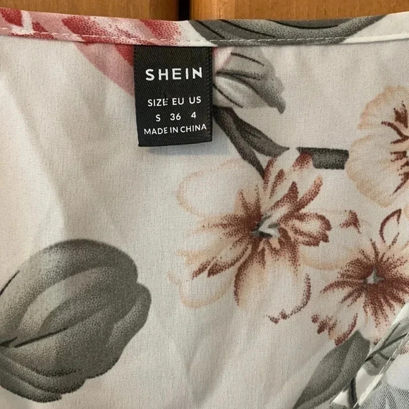 SHEIN blouse  S - Picture 4 of 6